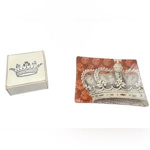 Queen Decor Set - Wood sign & trinket dish